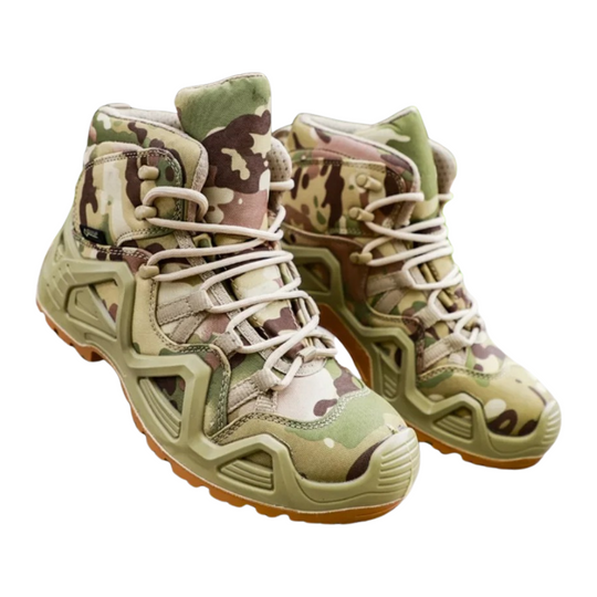 Comfortabele en ademende Armando schoenen voor mannen in camouflageprint, met robuuste zool en vetersluiting, ideaal voor outdoor activiteiten en dagelijks gebruik